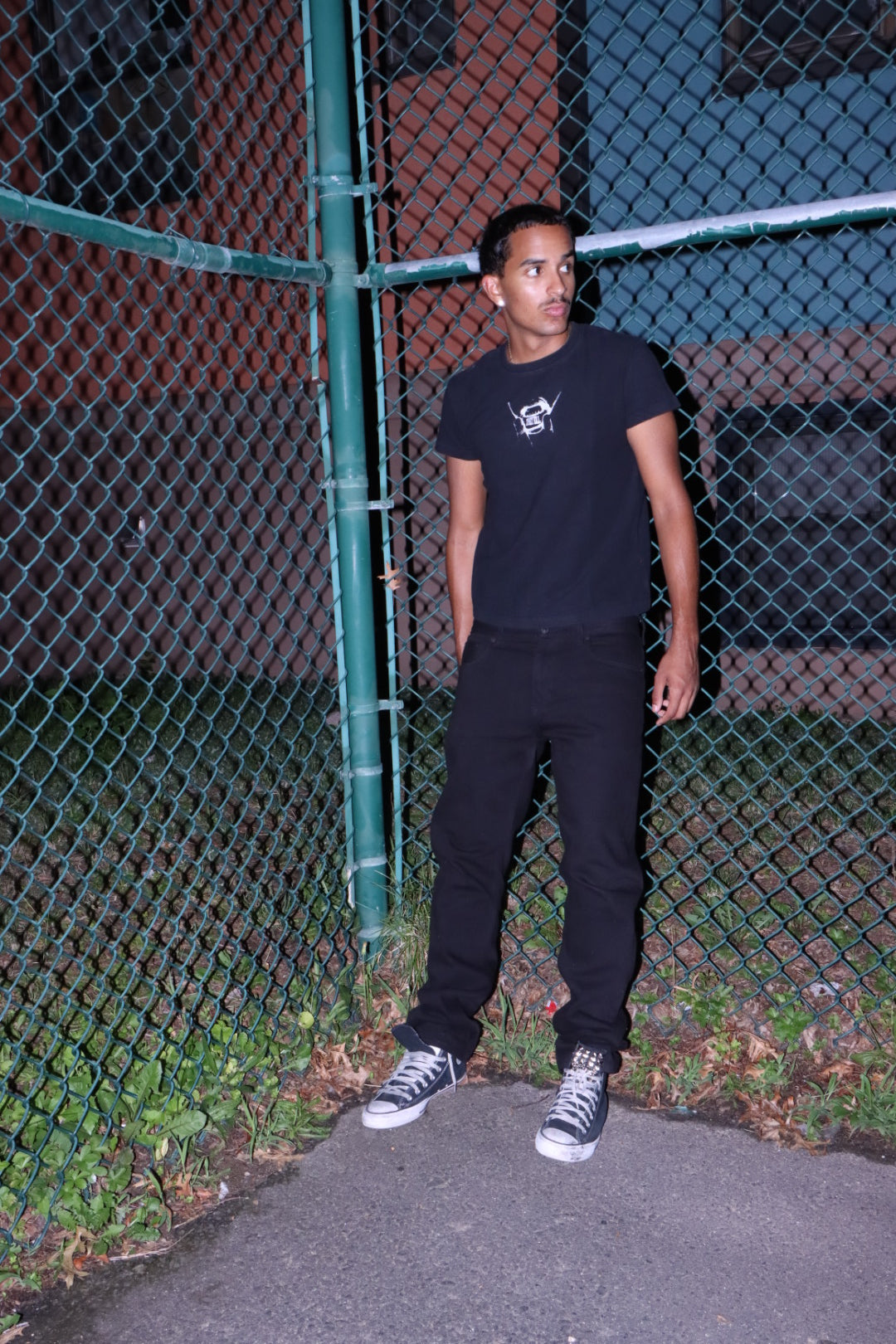 “lip” tee (BLACK)