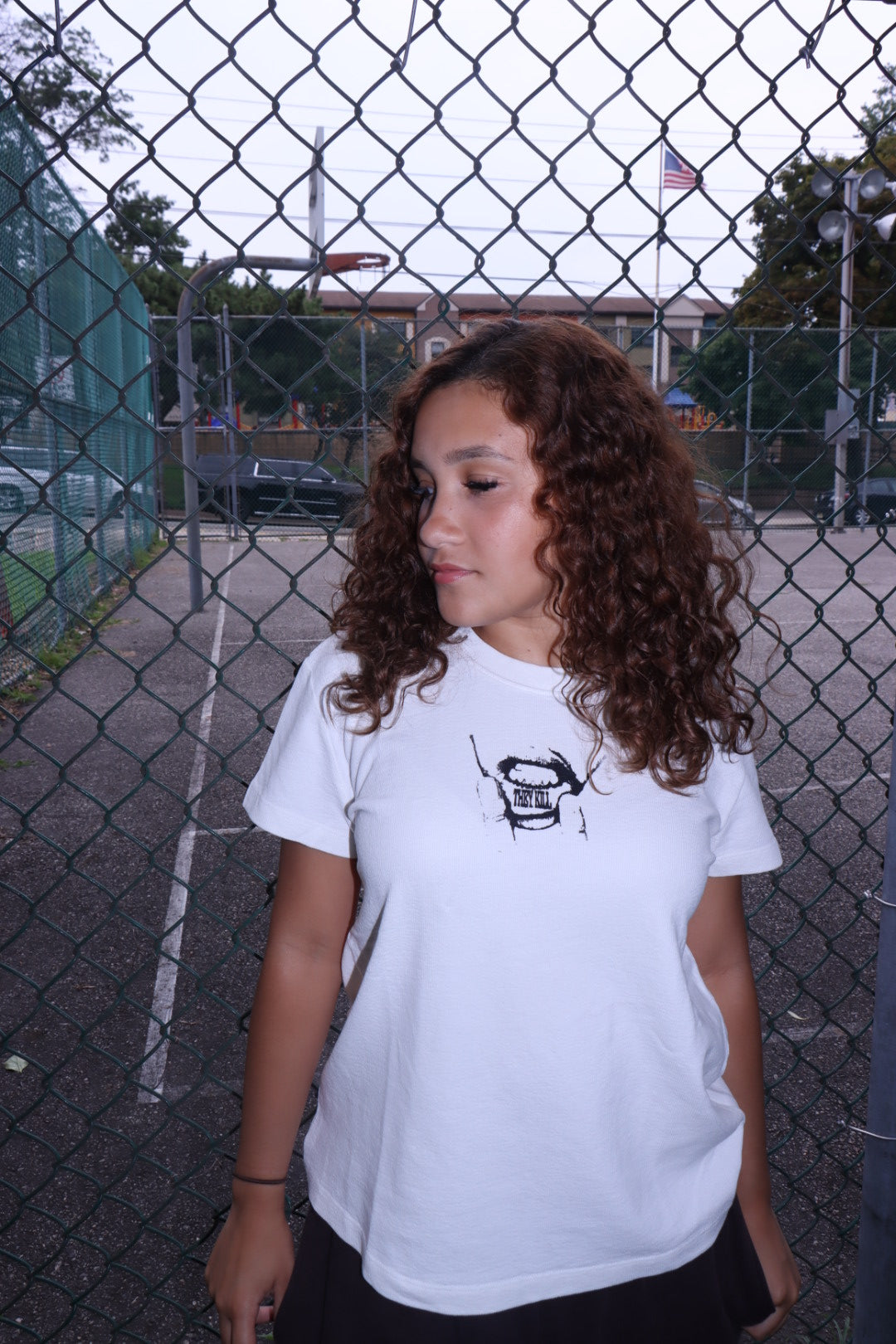 “lip” tee