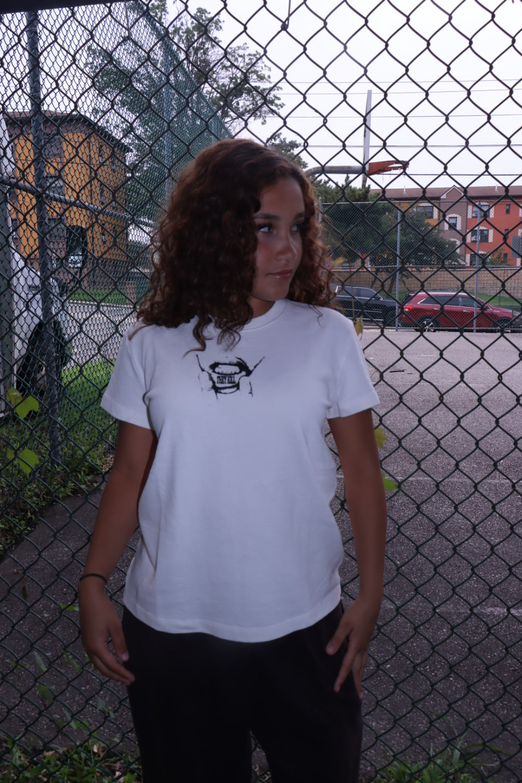 “lip” tee