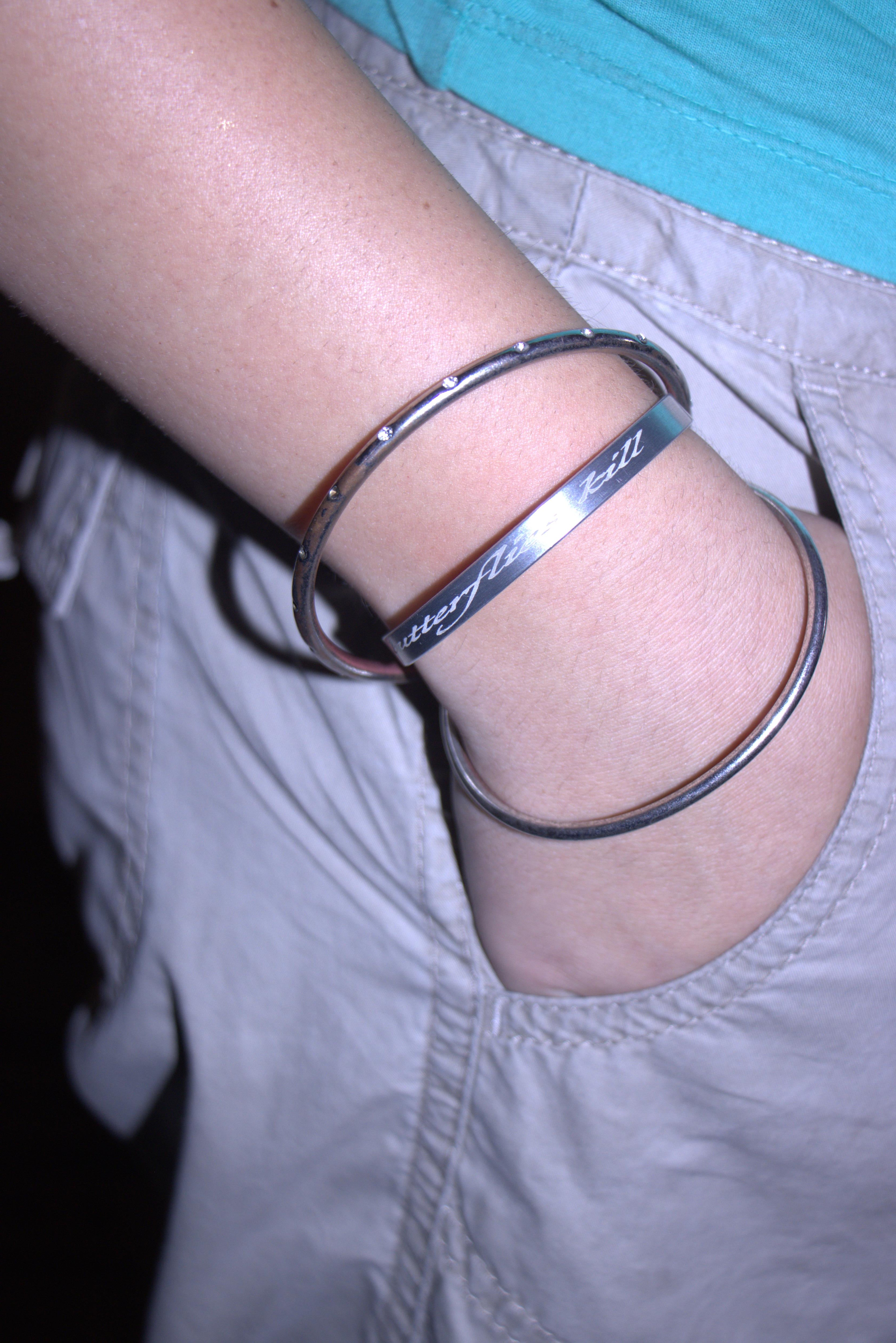 “butterflies kill” bracelet